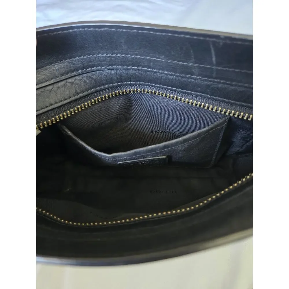 Coach Swagger Matte Black Pebble Leather Wristlet Crossbody Handbag Purse